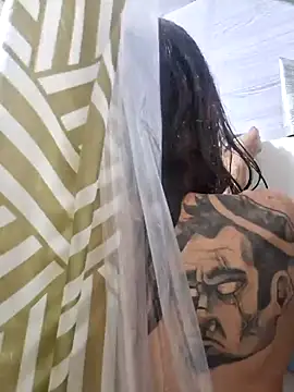 Snapshot of Robriguezxxx chatting on November 2025 06:33:01 AM Robriguezxxx online show from November 2025 06:33:01 AM