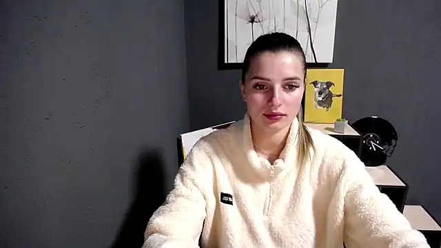 Snapshot of lady_olivia_ chatting on November 2025 01:33:01 PM lady olivia online show from November 2025 01:33:01 PM