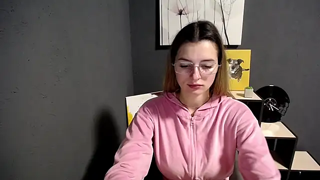 Snapshot of lady_olivia_ chatting on November 2025 03:00:01 PM lady olivia online show from November 2025 03:00:01 PM