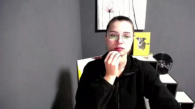 Snapshot of lady_olivia_ chatting on November 2025 01:22:01 PM lady olivia online show from November 2025 01:22:01 PM