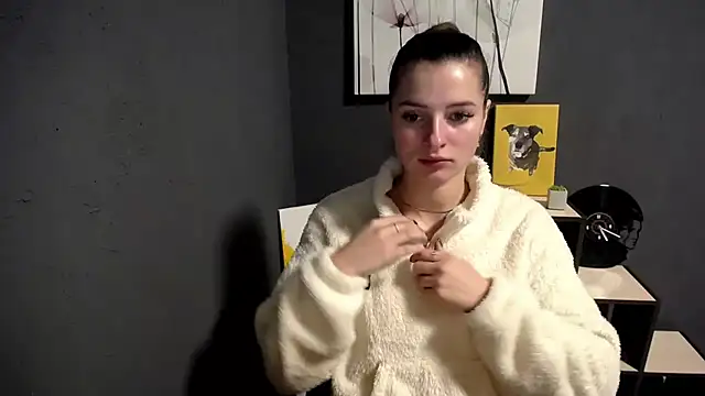 Snapshot of lady_olivia_ chatting on November 2025 01:44:01 PM lady olivia online show from November 2025 01:44:01 PM