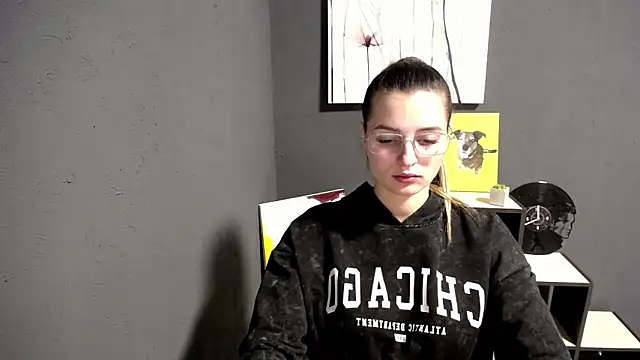 Snapshot of lady_olivia_ chatting on November 2025 02:23:01 PM lady olivia online show from November 2025 02:23:01 PM