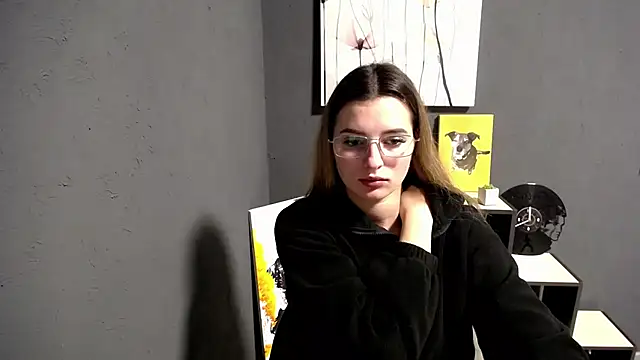 Snapshot of lady_olivia_ chatting on November 2025 04:00:02 PM lady olivia online show from November 2025 04:00:02 PM