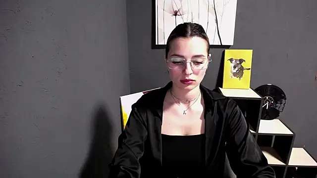 Snapshot of lady_olivia_ chatting on May 2026 12:10:01 PM lady olivia online show from May 2026 12:10:01 PM