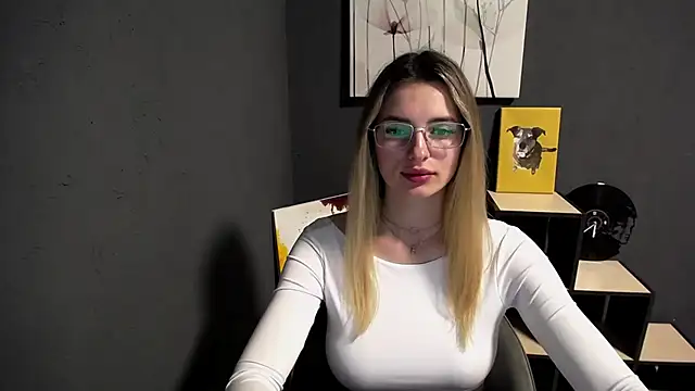 Snapshot of lady_olivia_ chatting on May 2026 11:48:01 AM lady olivia online show from May 2026 11:48:01 AM