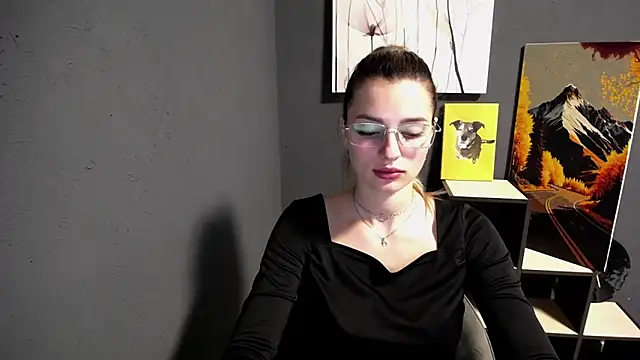 Snapshot of lady_olivia_ chatting on June 2026 12:20:01 PM lady olivia online show from June 2026 12:20:01 PM