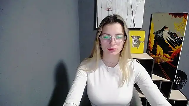 lady olivia  online show from June 2026 12:50:02 PM