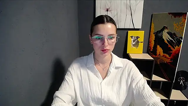 lady olivia  online show from July 2026 01:53:01 PM