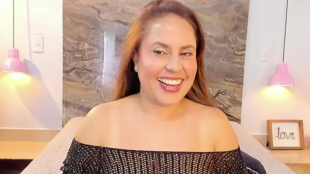 Snapshot of Alisson_zambrano chatting on September 2025 08:22:02 PM Alisson zambrano online show from September 2025 08:22:02 PM