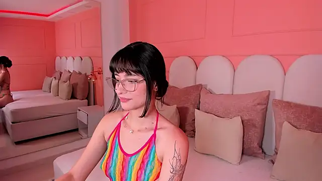 emilly williams  online show from January 2025 05:20:01 PM