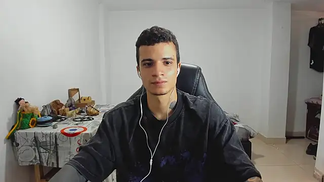 Snapshot of Balo_lovers chatting on January 2025 05:19:01 PM Balo lovers online show from January 2025 05:19:01 PM