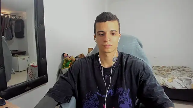 Snapshot of Balo_lovers chatting on February 2025 07:16:01 PM Balo lovers online show from February 2025 07:16:01 PM