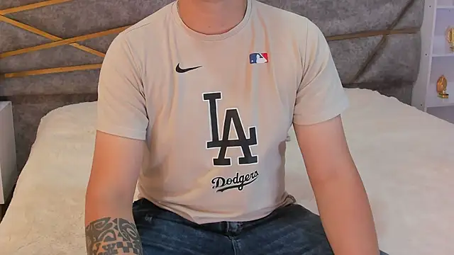 Snapshot of kataleyandliam chatting on September 2025 03:44:02 PM kataleyandliam online show from September 2025 03:44:02 PM