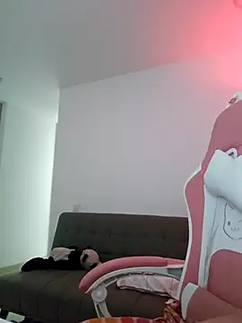 azumiichan online show from March 2026 12:10:01 AM