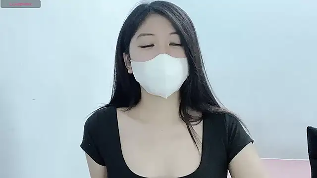 tanhxiu online show from November 2025 03:24:02 PM