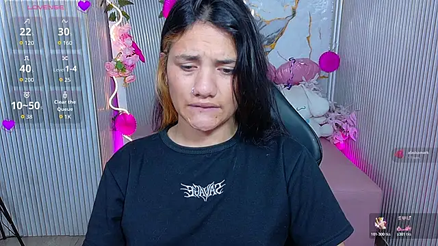 Snapshot of Chiara_tay chatting on June 2026 11:40:02 AM Chiara tay online show from June 2026 11:40:02 AM
