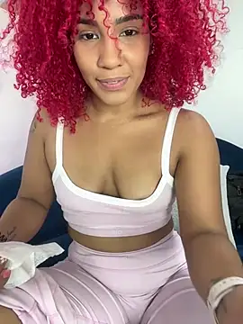 RubyRossel online show from April 2026 06:56:02 PM