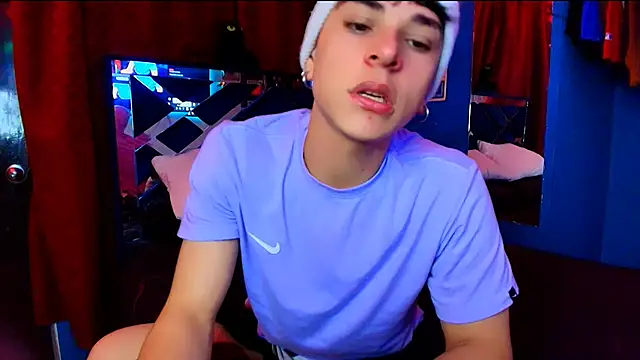 Luke Howland online show from February 2026 02:16:01 AM