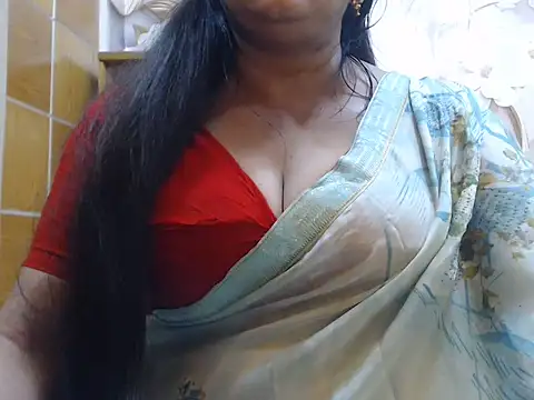 Snapshot of desi-maisa130 chatting on June 2026 04:39:02 PM desi-maisa130 online show from June 2026 04:39:02 PM
