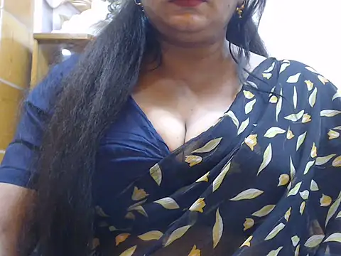 Snapshot of desi-maisa130 chatting on June 2026 05:22:02 PM desi-maisa130 online show from June 2026 05:22:02 PM