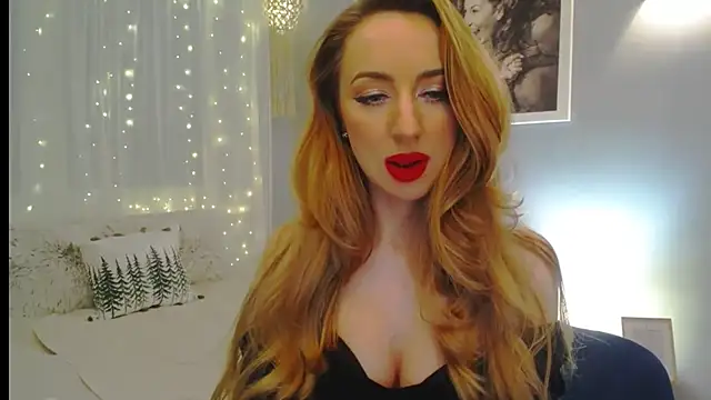 JulietteDiamond online show from December 2024 06:33:01 PM