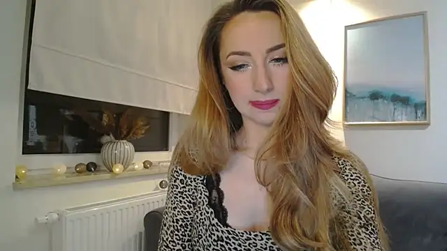 JulietteDiamond online show from February 2025 09:26:02 PM