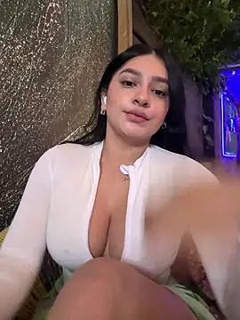 Snapshot of sarasoto_1 chatting on March 2025 02:15:02 AM sarasoto 1 online show from March 2025 02:15:02 AM