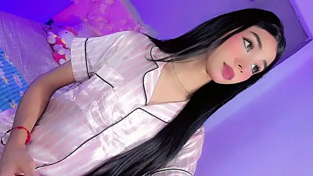 Snapshot of JisselMiller chatting on December 2024 08:44:02 AM JisselMiller online show from December 2024 08:44:02 AM