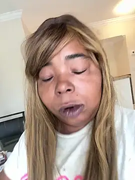 JCCaramelbarbie1 online show from December 2025 02:55:01 PM