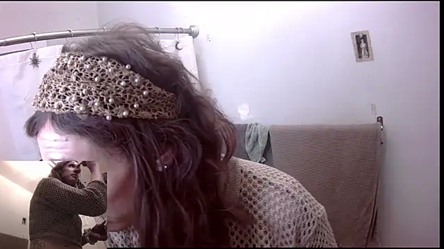 Snapshot of cassiemichellexx chatting on December 2025 02:10:02 PM cassiemichellexx online show from December 2025 02:10:02 PM