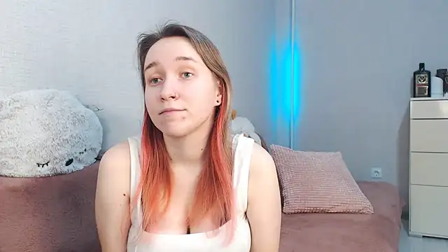 lovely hayley online show from March 2026 09:19:02 PM