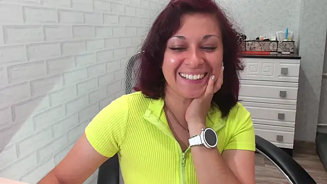 Snapshot of TeasyLana chatting on October 2025 08:52:01 PM TeasyLana online show from October 2025 08:52:01 PM