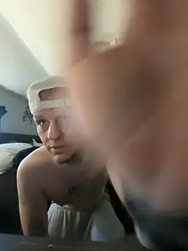 VixyGang online show from March 2026 04:08:01 PM