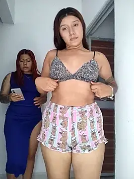 Snapshot of caro_sweett chatting on March 2025 02:56:02 PM caro sweett online show from March 2025 02:56:02 PM