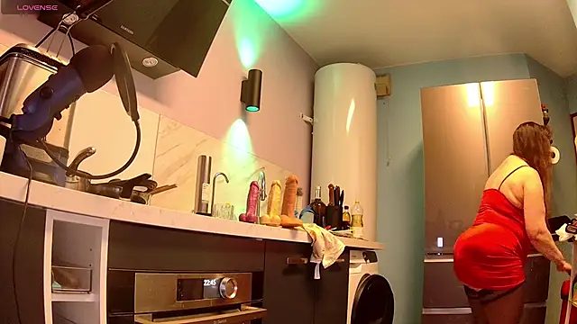 Snapshot of Endrocleia chatting on February 2025 09:47:01 PM Endrocleia online show from February 2025 09:47:01 PM