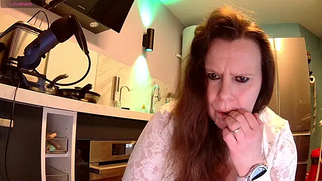 Snapshot of Endrocleia chatting on March 2025 09:59:01 PM Endrocleia online show from March 2025 09:59:01 PM