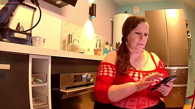 Snapshot of Endrocleia chatting on October 2025 09:35:02 PM Endrocleia online show from October 2025 09:35:02 PM