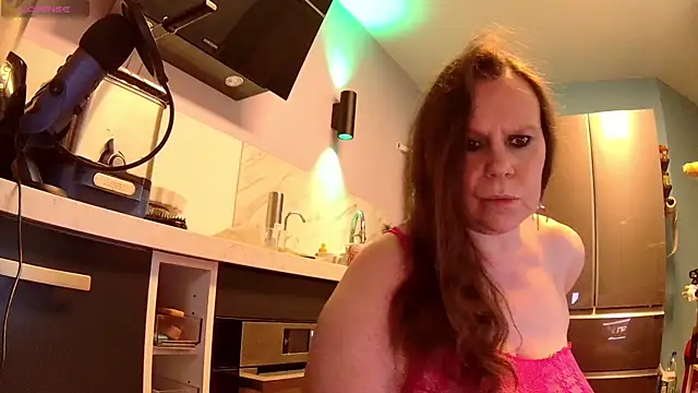 Snapshot of Endrocleia chatting on October 2025 11:06:02 PM Endrocleia online show from October 2025 11:06:02 PM