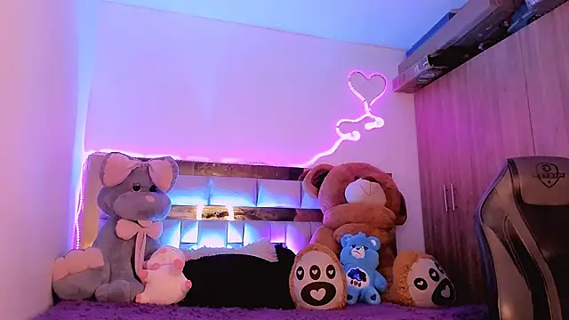 Snapshot of Lucidollts_ chatting on February 2025 02:16:01 AM Lucidollts online show from February 2025 02:16:01 AM