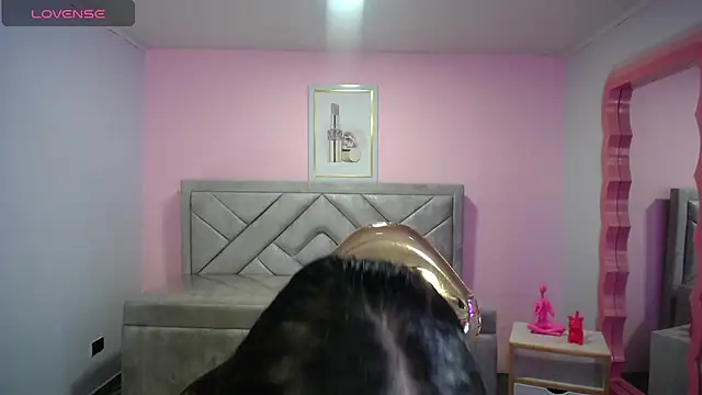 lizzyluk ch online show from November 2025 04:51:01 PM