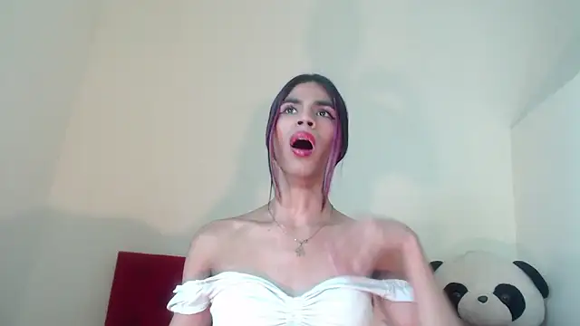 Luluu 08 online show from February 2025 05:03:02 PM