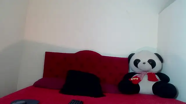 Luluu 08 online show from February 2025 01:59:02 PM