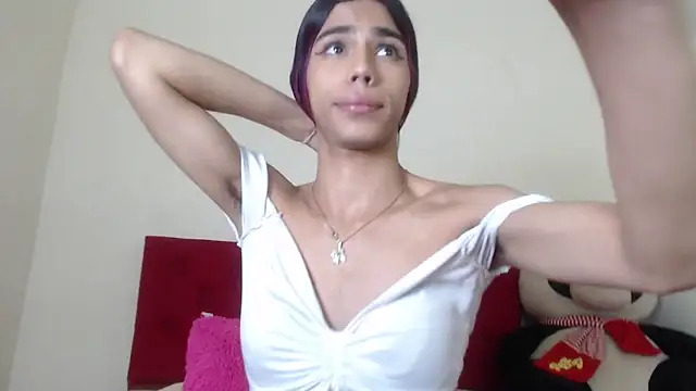 Luluu 08 online show from February 2025 11:12:01 PM