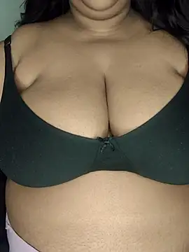 Snapshot of bigboobyrush chatting on June 2026 09:45:02 AM bigboobyrush online show from June 2026 09:45:02 AM