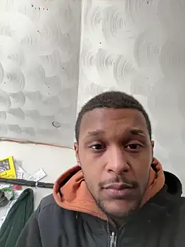 Snapshot of rayyymack chatting on February 2025 05:40:01 PM rayyymack online show from February 2025 05:40:01 PM