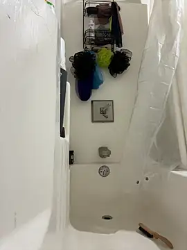 Snapshot of rayyymack chatting on October 2025 06:15:02 PM rayyymack online show from October 2025 06:15:02 PM