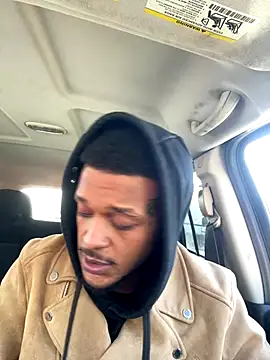 Snapshot of rayyymack chatting on December 2025 06:37:02 PM rayyymack online show from December 2025 06:37:02 PM