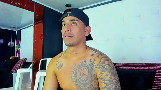 Damian09  online show from March 2025 05:14:02 AM