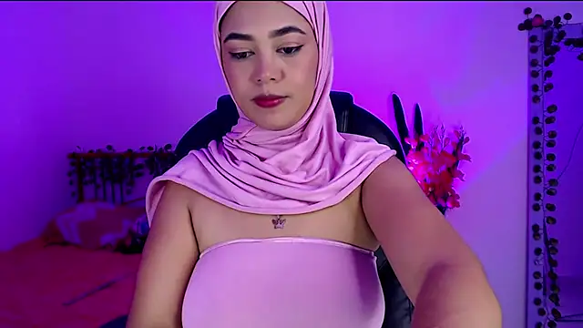 azzahara069 online show from May 2026 02:19:01 AM