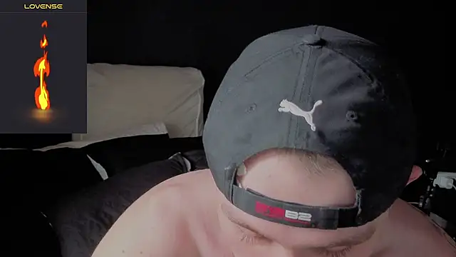 Dylanwhite23  online show from February 2026 09:30:01 PM